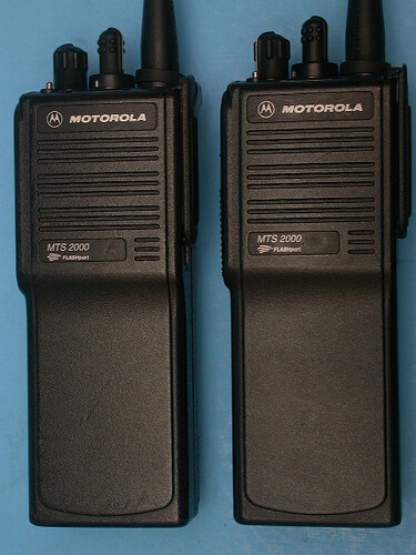 motorola_mts2000_uhf_des_02